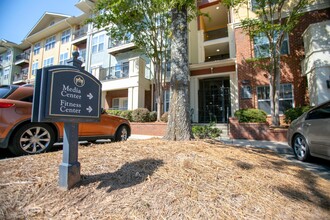 Ridenour 55+ Active Adult Community in Kennesaw, GA - Foto de edificio - Building Photo