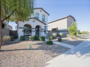 3814 S 58th Dr in Phoenix, AZ - Building Photo - Building Photo