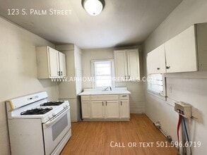 123 S Palm St in North Little Rock, AR - Building Photo - Building Photo