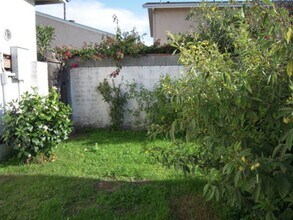 2220-2222 Reo Dr in San Diego, CA - Building Photo - Building Photo