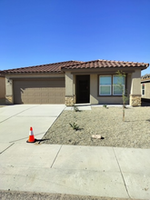 2340 Tapatio Dr in Bullhead City, AZ - Building Photo - Building Photo