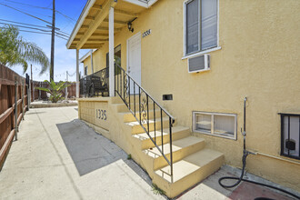 4032 City Terrace Dr in Los Angeles, CA - Building Photo - Building Photo