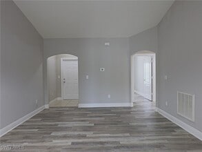 4172 Castilla Circle in Ft. Myers, FL - Building Photo - Building Photo