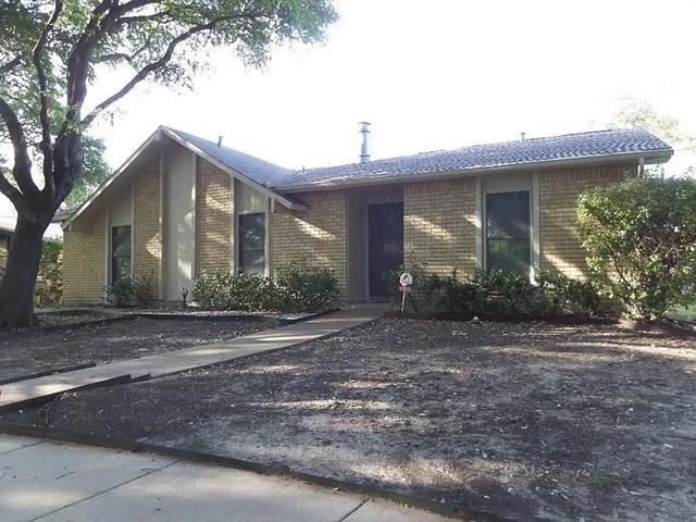 property at 11015 Wallbrook Dr