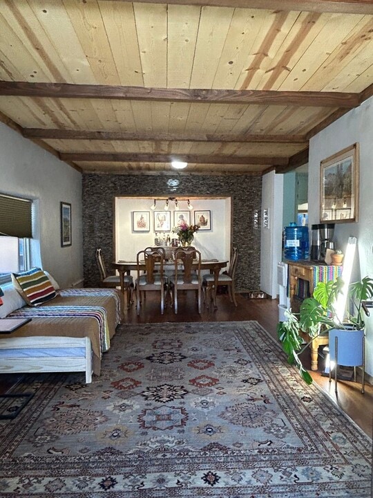 945 Agua Fria St in Santa Fe, NM - Building Photo