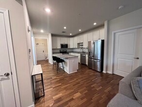 110 Trotter Rd in Weymouth, MA - Building Photo - Building Photo