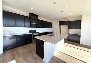 777 Rosazzo Ln in Manteca, CA - Building Photo - Building Photo