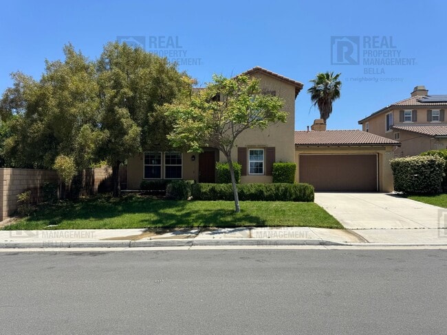 34574 Black Cherry St in Winchester, CA - Building Photo - Building Photo