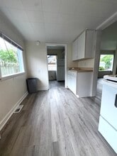 567 N Walnut St in Wooster, OH - Building Photo - Building Photo