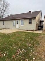 2822 Union Chapel Rd in Fort Wayne, IN - Building Photo