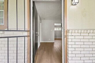 7306 Parker Rd in Houston, TX - Building Photo - Building Photo