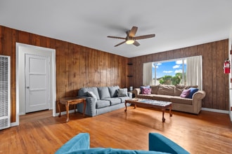 317 San Alberto Way in San Diego, CA - Foto de edificio - Building Photo