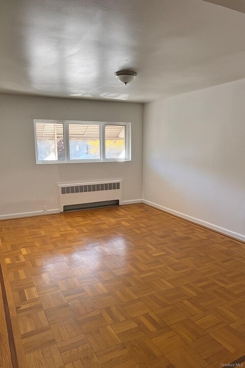4101 Barnes Ave in Bronx, NY - Building Photo