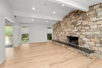 3500 River Rd in Austin, TX - Building Photo - Building Photo