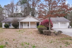 5127 Flint Hill Rd SW in Austell, GA - Building Photo