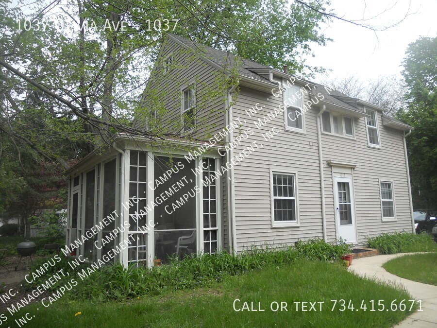 1037 Olivia Ave in Ann Arbor, MI - Building Photo