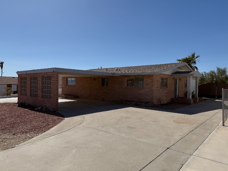 1907 Willow Ave in Lake Havasu City, AZ - Building Photo