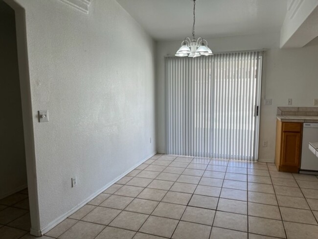 1030 Date Dr in Lake Havasu City, AZ - Building Photo - Building Photo