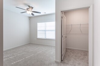 The Groves at 421 in Lillington, NC - Building Photo - Interior Photo