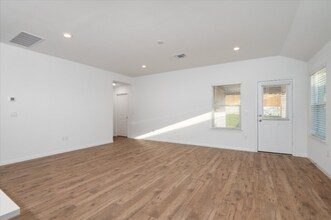 1936 Lazy Acres St in Leander, TN - Building Photo - Building Photo