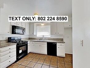 1430 Brookside Ave in Oxnard, CA - Building Photo - Building Photo