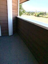 6545 Reseda Blvd, Unit 18 in Reseda, CA - Building Photo - Building Photo