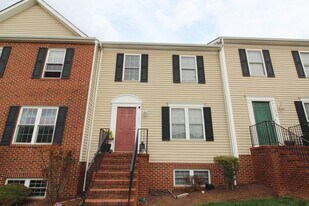 1454 Miller Spring Court in Harrisonburg, VA - Building Photo