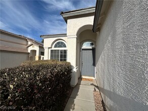 2616 Fallow Fields Terrace in Henderson, NV - Building Photo - Building Photo