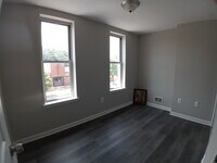 1307 N Eden St photo'