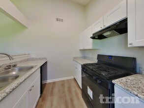 10919 Almond Grove in Humble, TX - Building Photo - Building Photo