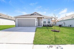 3057 Titan Spgs Dr in Saginaw, TX - Building Photo