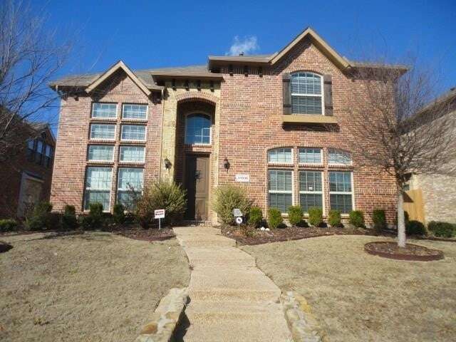 property at 11936 Del Rio Dr