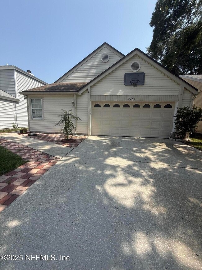 property at 7751 Lynchburg Ct E