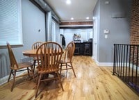 1101 W Hamburg St photo'