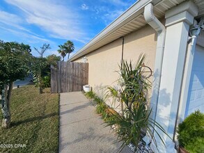 2805 Gwendolen Ct in Panama City, FL - Foto de edificio - Building Photo