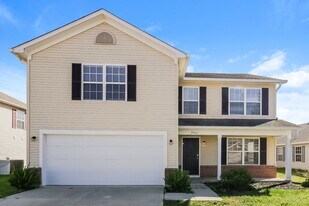 8325 Bluestem Ln in Plainfield, IN - Building Photo