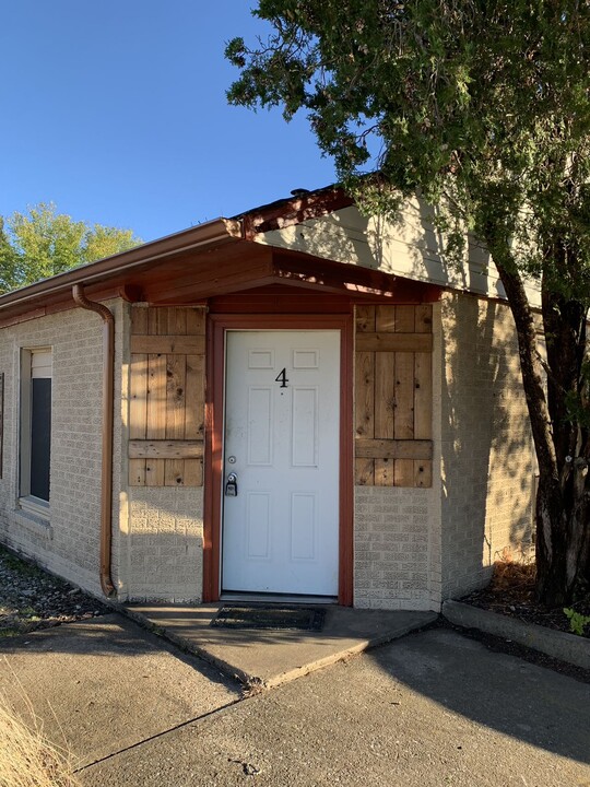 2070 US-69 in Denison, TX - Foto de edificio