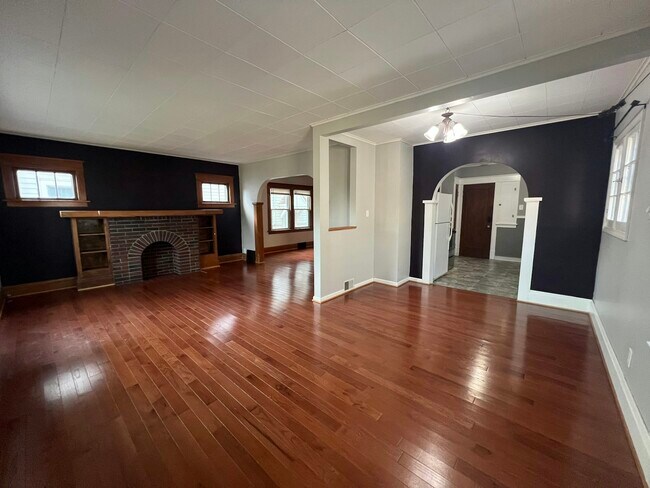 property at 37 Tulane Rd