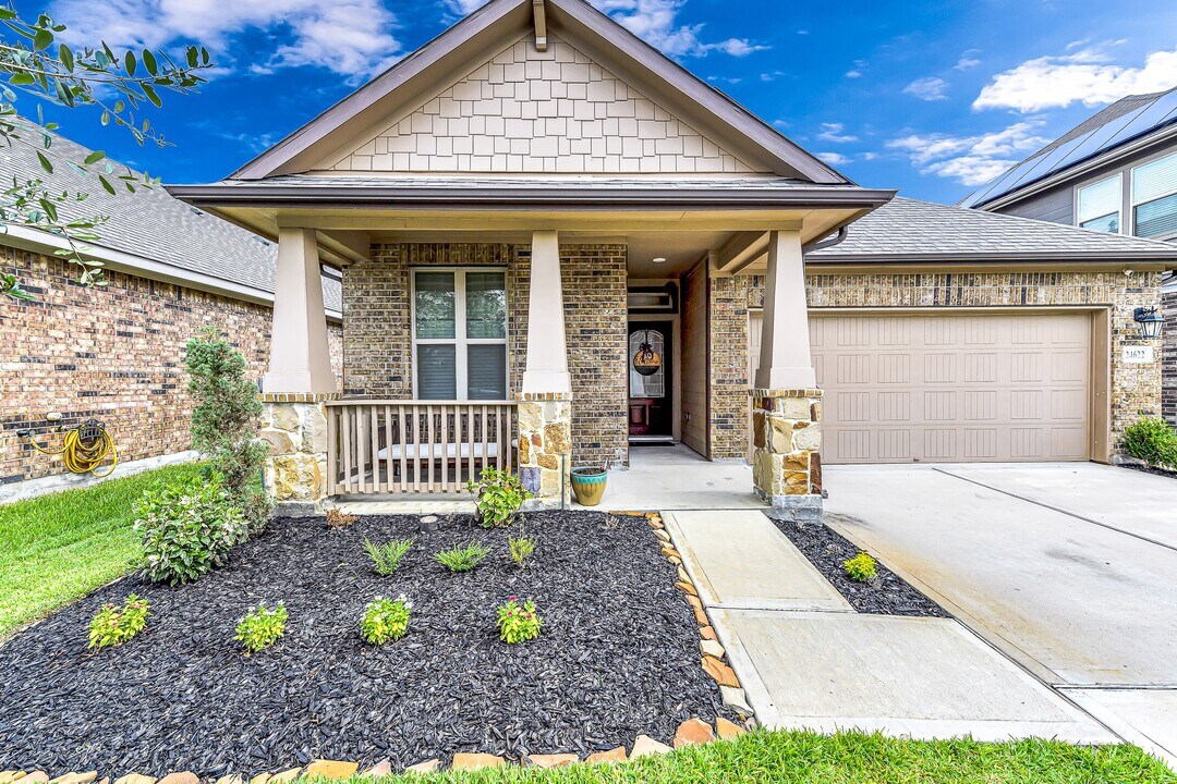 24622 Royal Pike Dr in Katy, TX - Building Photo