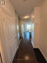 10 Bloorview Pl in Toronto, ON - Building Photo - Building Photo