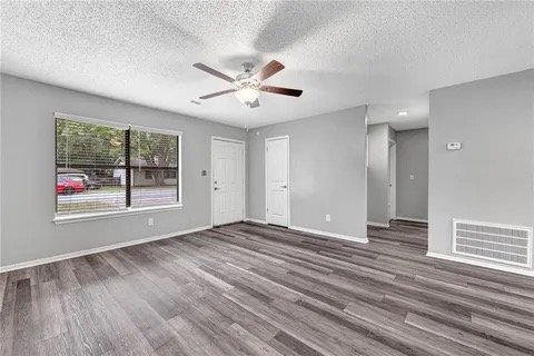 2732 N Sierra Ave in Fayetteville, AR - Building Photo - Building Photo