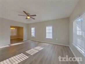 272 Prescott Ct in Newnan, GA - Building Photo - Building Photo