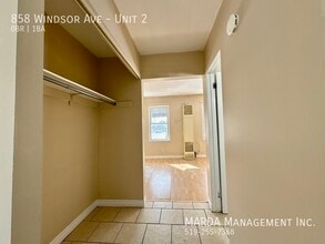 858 Windsor Ave in Windsor, ON - Building Photo - Building Photo