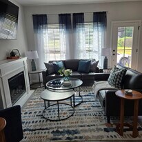 347 Skylar Ct SE in Atlanta, GA - Building Photo