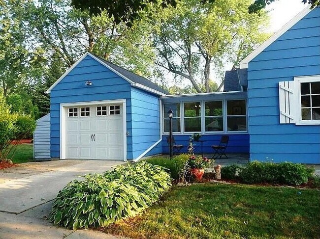 530 Toepfer Ave in Madison, WI - Building Photo - Building Photo