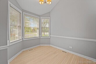 1704 Napoleon Dr in Naperville, IL - Building Photo - Building Photo
