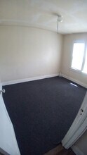 80 Baker St in Johnson City, NY - Building Photo - Building Photo