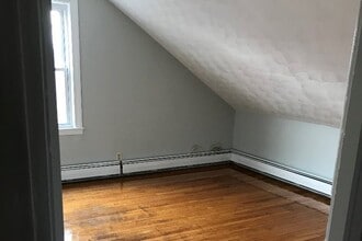 37 Hudson St, Unit Unit#3 in Providence, RI - Foto de edificio - Building Photo