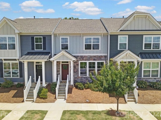 property at 512 Laurel Walk Ln
