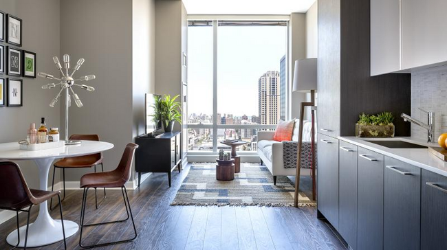 property at 100 W Wacker Dr